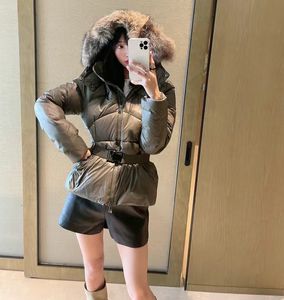 Giacca invernale lunga da donna piumino di alta qualità impermeabile antivento moda con cappuccio casual caldo cappotto invernale famoso abbigliamento da strada geometrico addensato