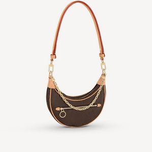 Loop Bag Croissant sacs épaule hobo Designer Purse Half Moon Luxury Woman Baguette Underarm Sac à main Cross-body Metal Chain Collection