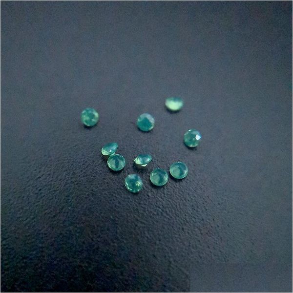 Diamants en vrac 209/2 Bonne qualité Résistance aux hautes températures Nano Gemmes Facette ronde 2,25-3,0 mm Moyen Chrysoprase Vert Synt Dhgarden Dht5B