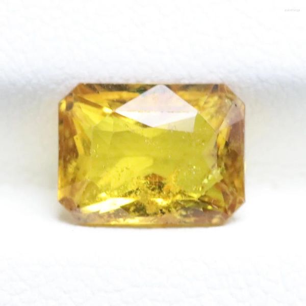 Diamantes sueltos Gema 2.65ct Zafiro amarillo Rectángulo 8.62X6.47X4.19mm Anillo personalizado privado Pendiente colgante Piedra principal Natural Sin tratar