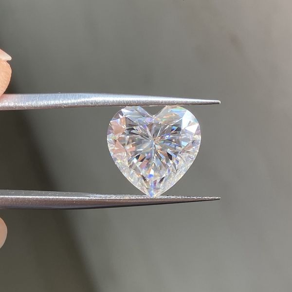 Diamants en vrac Meisidian D VVS1 Coeur Forme 6X6mm 08Karat Pierre Diamant Pirce Pour Bague de Fiançailles 230619