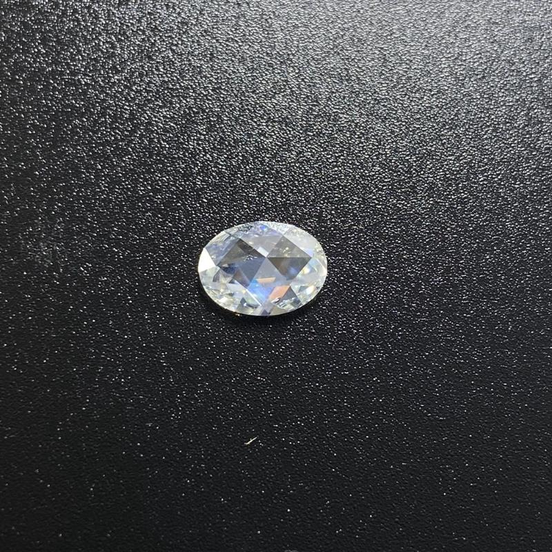 Diamanti sciolti di colore bianco sintetico d vvs forma ovale 9x7mm a 2 carati taglio rosa inferiore gemella moissanite