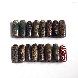 Pierres précieuses en vrac 1 pièces/lot pierre naturelle différents modèles amulette 30mm calcédoine agate Dzi perles couleur spéciale perdre pour la fabrication de bijoux