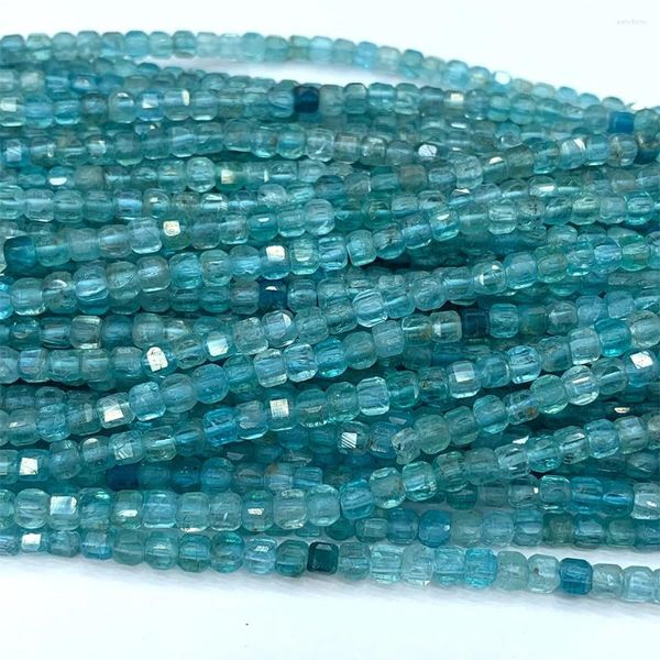 Piedras preciosas sueltas Fluorapatita azul natural Apatita Borde Cubo Cuentas facetadas 07249