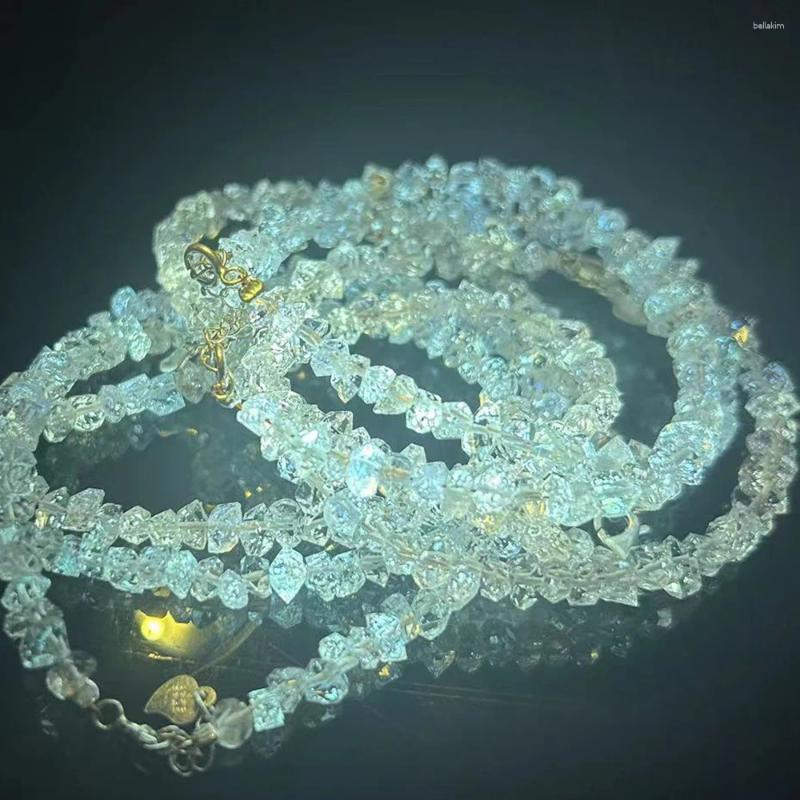 Свободные драгоценные камни, натуральный флуоресцентный нефтяной кварц, оригинальные бусины, браслет 4–6 мм с сильной флуоресцентной реакцией