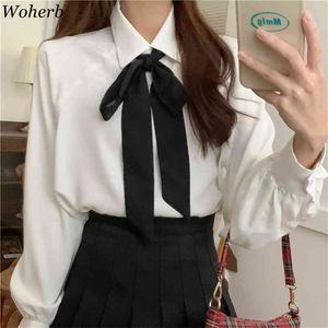 Losse Lantaarn Mouw Wit Blouse Vrouwen Koreaanse Casual Solid Office Lady Shirt Bow Bandage Kawaii Leuke Tops Vrouwelijke Blusas 210519