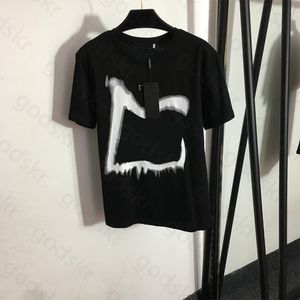 Camisa holgada con estampado de letras para mujer, blusa de manga corta con logotipo de Metal de diseñador de moda, Tops con cuello redondo