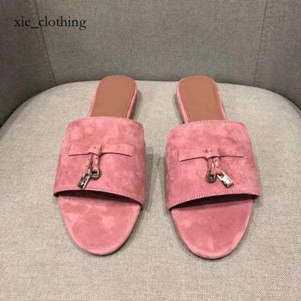 Loro Piano Charms LP Sluyes Toblos embellecidos Sandalias Luxe Sandalias zapatos Pink Genuine Leather Oping Toe Flats informales para mujeres Calzado de 24ss al aire libre 826