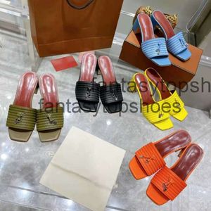 Loro Piano LP Chaussures talons épais tissés New Slippers Femmes Généralités en cuir Chaussures Femmes Roman Slippers With Slippers Chaussures