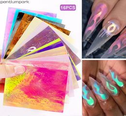 Autocollants de flamme holographique pour ongles, Lot de 16 pièces, décalcomanies creuses pour Nail Art, pointe de manucure, couleurs mélangées, 7811152