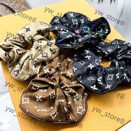 Louiseitys Rubber Band Luxury Designer Letter Caborrer Bands Brandd Classic Style For Charm Women Viutonitys Vuttonity Jewelry Hair Accesorio de alta calidad 5BF0
