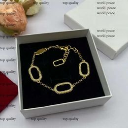 Bracelet LouiseviUtion Designer de haute qualité Bracelet LVSE Femmes Charme Louiseités Bracelets Fashion Bijoux Femmes Girls Couple de vacances Couet de vacances avec Box 313