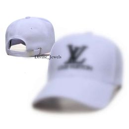 LouiseviUtion Hat Designer Hat pour femmes Chatte de luxe Nouveau Luxury Baseball Cap Lettre l Fashion v Men and Women Street Hat Luis Viton Hat Hat de loisirs ajusté 348