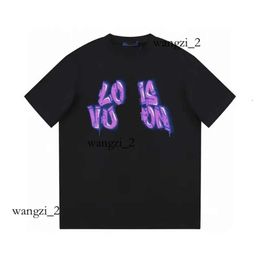 Louiseviution Shirt Luxury Shirt Designer T-shirt Top Tee Tee Summer TEES TEES TOPS LUIS VITON SUNMER SUNMER COURT