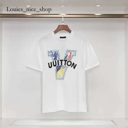 Louiseviution Shirt Top Quality 24SS Couple Designer Mens T-shirt Womens Designer Vêtements T-shirt à tendance polyvalente M-3XL 222
