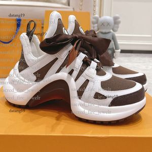 LouiseviUeution Shoe Designer Shoed Sole épaisse avec une surface de chaussure CloudMonster Run hauteur polyvalente