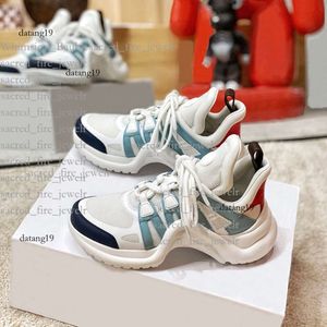 LouiseviUeution Shoe Designer Shoe colored Bow Sole Sole Dad Shoes Lvse Shoe Fema Same Agmentation Luis Viton chaussures de chaussures authentiques en cuir chaussures décontractées Tendance Fashion 324