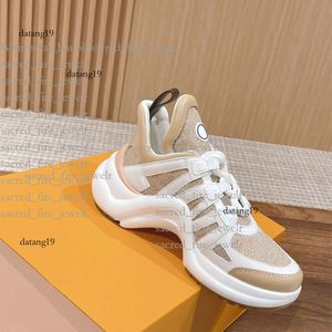 Louiseviution Shoe Designer Shoes Girl GUI LIV BORDED SOLE SOLE LVSE Hauteur de chaussures polyvalentes Tendy Loose Cake Bottom Lace Lace Casual Sports Chaussures Luis Viton Shoe 701