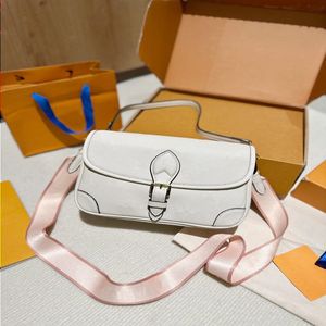 Louls Vutt Design Top Handbag Designer Croit de sac à main vintage Baguette Sac détachable Sac à épaule française 24 cm