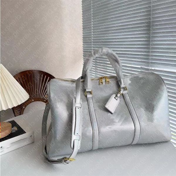 Louls Vutt Designer Duffle Sac Silver Enverging Luxury Travel Sacs Fashion Men Femmes Femmes de marque de marque de haute qualité sacs à main avec LOCK LARG VBKT