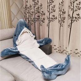 Piece de salón franela pamas una ropa de dibujos animados saco de dormir de tiburón