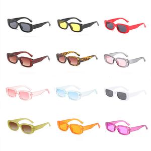 Lovatfirs Pack Square Sunglasses pour Party Trip Women Men Différent 12 Color UV Protection L2405