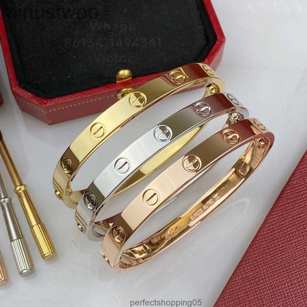 Love Bangl Bangle 18k Pulsera de oro para hombre para mujer Diseñador 16 17 18 19 cm T0p Calidad Más alto Contador Moda Lujo Estilo clásico Regalo de aniversario 014 YHDS