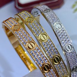 Love Bangl Paar Gold vergulde armband voor vrouwontwerper 16-19cm Bracelet Set Crystal 18K T0P Kwaliteit Hoogste Teller Fashion Crystal Premium Gifts 001