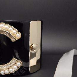 Love Bangl adapté pour le poignet de 15 à 17 cm pour le bracelet de concepteur de femmes Les détails officiels des bracelets sont cohérents avec les cadeaux premium de produits véritables 13A