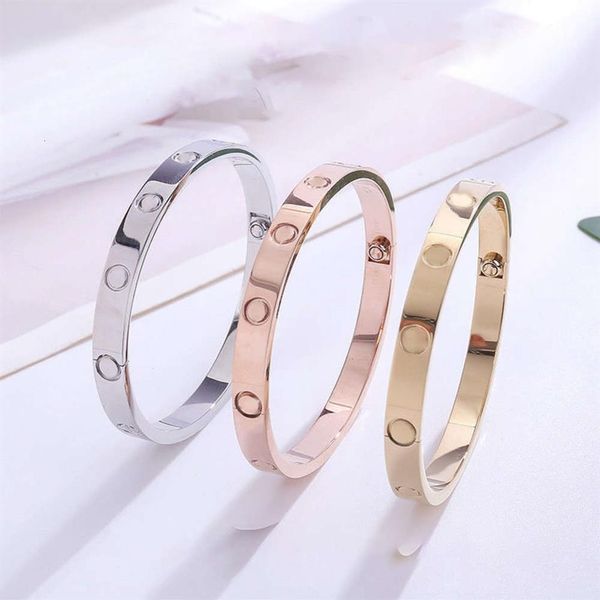 Bracelet de tournevis à bracelet Love Design de mode classique design de mode titane acier rose doré bracelets couple couple mâle femelle juive 232w