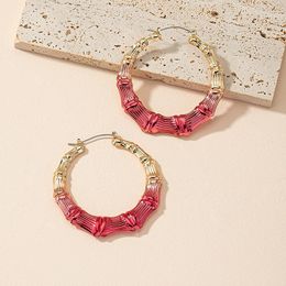 Boucles d'oreilles grandes boucles d'oreilles colorées d'amour, nouveau style européen et américain, tempérament exagéré, bijoux d'oreille de noeud de bambou doux et frais