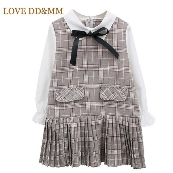 LOVE DDMM Filles Robes Automne Mode Style Turn-Down Col Bow Plaid Robe plissée Enfants Vêtements 210715