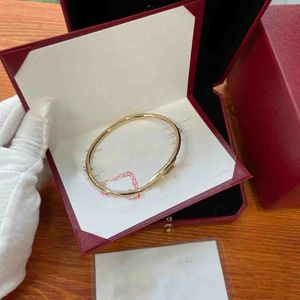 Hou van mode roestvrijstalen gouden ontwerper armband voor mannen en vrouwen