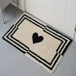 Amour flocage tapis noir et blanc Style nordique mignon porte d'entrée salon chambre tapis de sol toilette salle de bain antidérapant 231225