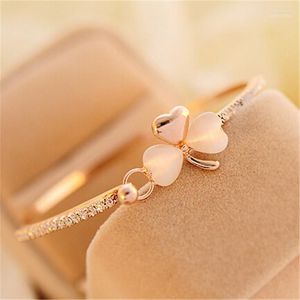 Amour Coeur Opale Perceuse À Eau Trèfle Bracelet Pour Femmes Homme Fille Or Couleur Pulseira Amant Cadeaux De Fiançailles Bijoux Bracelet Inte22