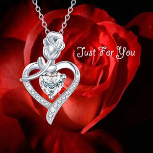 Colliers de pendentif coeur love 100% S925 argent sterling luxe cubique zircone rose fleur de couloir bijoux de mode Fashion Women Gift for Anniversary Mère de la Saint-Valentin