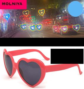 Love Heart Shape Sunglasses Femmes PC Frame Light Changement Love Cœur Lents Colorful Sun Suns Femme Red Rose Shades891115