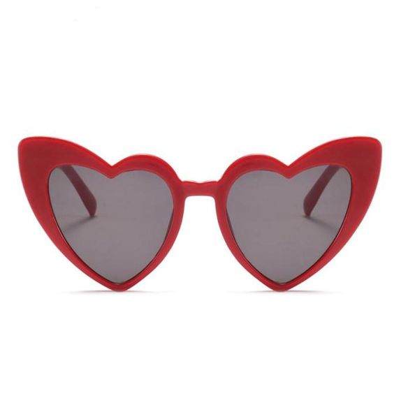 Gafas de sol de amor de amor para mujeres 2018 Gafas de sol de ojo de gato de moda Negro Black Red Red Heart Gafas para hombres UV4004477626