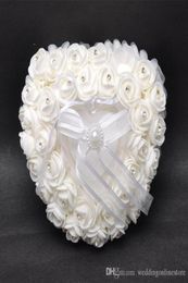 Love Heart White Crystal Pearl Bridal Ring Pillow Organza Satin Lace Bearer Flower Rose Pillows Bridal Supplies kralen bruiloft FAV6319181