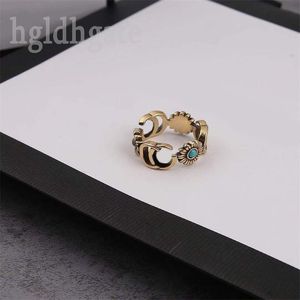 Amor anillos para hombre anillo de bodas flores chapado en oro diamante plateado moda moissanite margarita letras diseñador anillo romántico lujo femme ZB038 F23