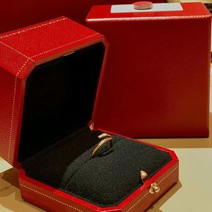 Love Nail Ring Herenringen voor dames Klassieke luxe trouwring 18K gouden roestvrijstalen designerring