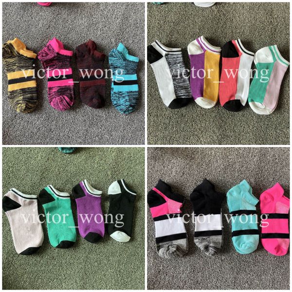 Socquettes en nylon avec carton rose gris Mix ColorSports Short Sock Girls Women Cotton Sports Socks Tags Nouveautés