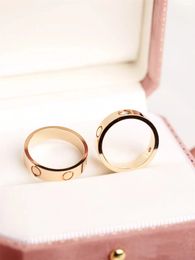 Love Rings Designer for Women Rings Desinger Jewelry 18k Gold-Plated Titanium Anillos de acero inoxidable para pareja set Jewelry