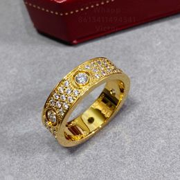 Love Ring 5,5 mm Diamanten voor vrouw designer paar Gold vergulde 18K T0P -kwaliteit officiële reproducties Hoogste Counter Kwaliteit Classic Style for Man Premium Gifts 011