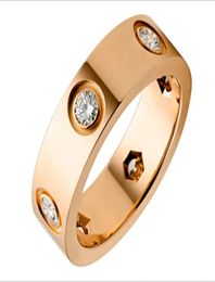 Love Ring Silver Gold Promise Design Diamanten No Screw Damesheren Roestvrij staal Luxe Designer Signet Rings Wedding Bride Chri8308648