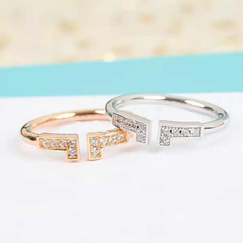 anello d'amore con pietre coppie bague hanno timbro diamante in acciaio inossidabile per gioielli di lusso da donna sposare anelli di fidanzamento di nozze set regalo di San Valentino con scatola