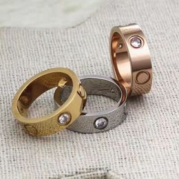 Love Rings Designer Ring Dames Heren Ring Stelletje Sieraden Band Titanium Staal Met Diamanten Casual Mode Straat Klassiek Goud Zilver Roos Optioneel Maat 4/5/6mm Breedte