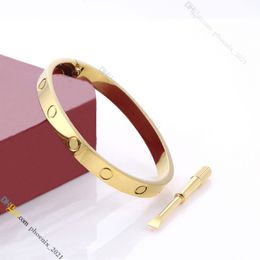 Bracelet Designer Jewelry Designer Fomen Women Classic Vis Bracelet Bracelet en acier en titane bracelet or n'a jamais disparu non allergique, or / argent / rose or