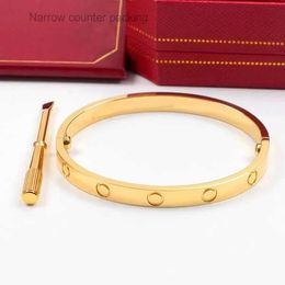 Love Screw Bracelet Fashion Designer Cuff Luxury Trendy Bangle 18k Gold Plated Steel pour Femmes Hommes Bracelets Silver Classic Designer Étroit contre-emballage