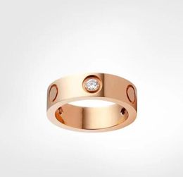 Anillo de tornillo de amor Anillos para hombre Joyería de diseño de lujo clásico Mujeres Titanio Acero Aleación Chapado en oro Oro Plata Rosa Nunca se desvanece No 251N